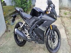 YAMAHA R15 V3